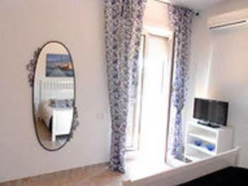 Claudia Bed & Breakfast Anzio